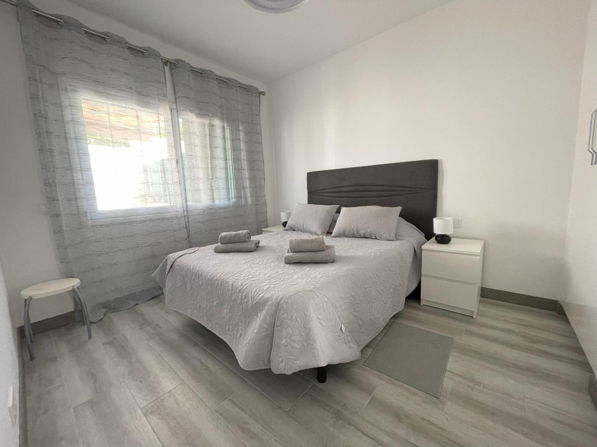 Newly Renovated Apartment With 2 Terrace, 2 Bedroom, 5Min Beach Puerto de Santiago  Exteriör bild